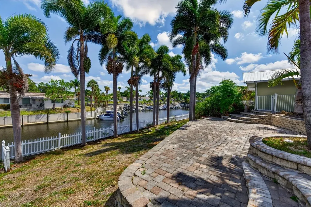 2555 Constitution Boulevard Sarasota FL 34231