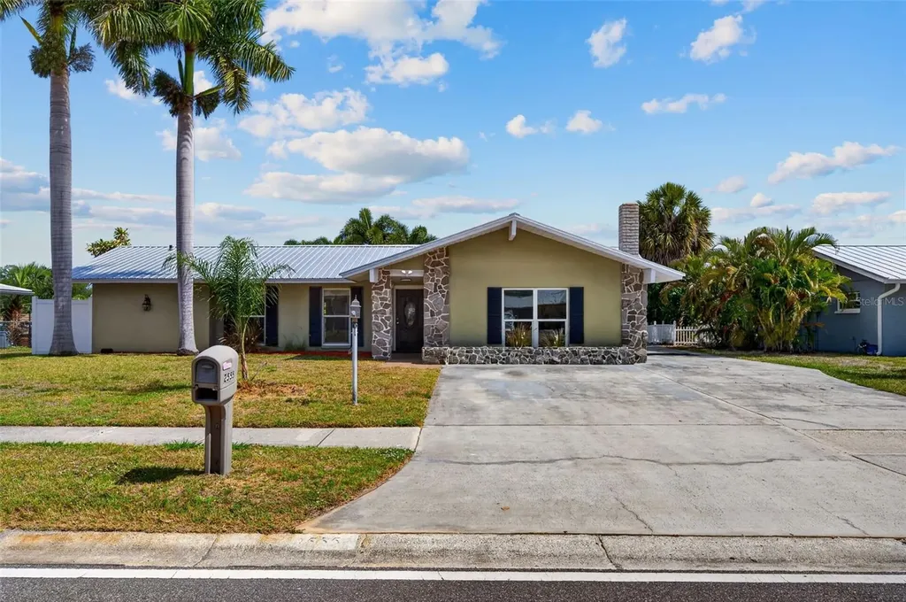 2555 Constitution Boulevard Sarasota FL 34231