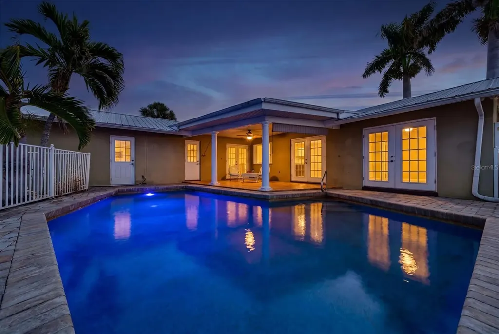 2555 Constitution Boulevard Sarasota FL 34231