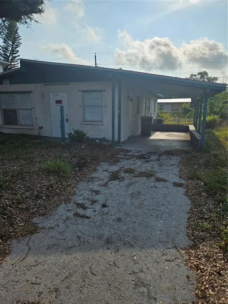 2814 Palmadelia Avenue Sarasota FL 34234