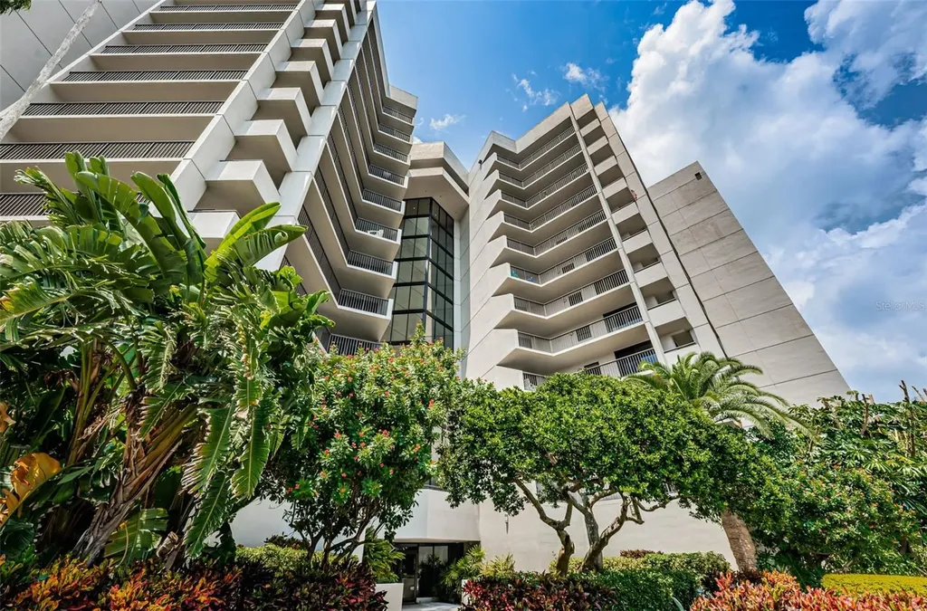 1660 Gulf Boulevard Clearwater Beach FL 33767