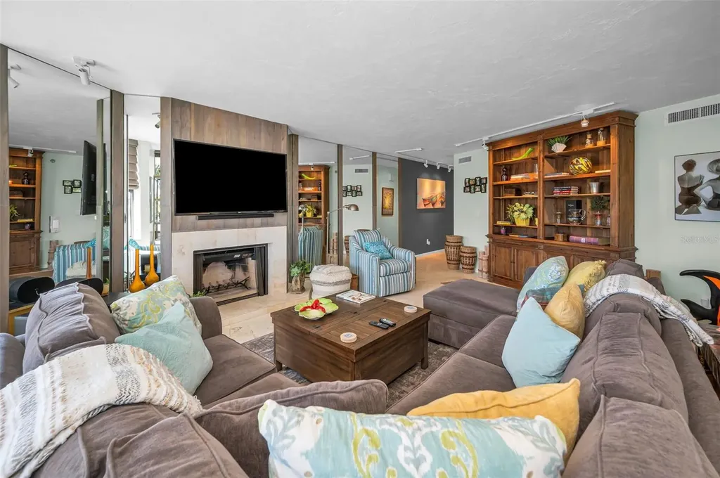 1660 Gulf Boulevard Clearwater Beach FL 33767