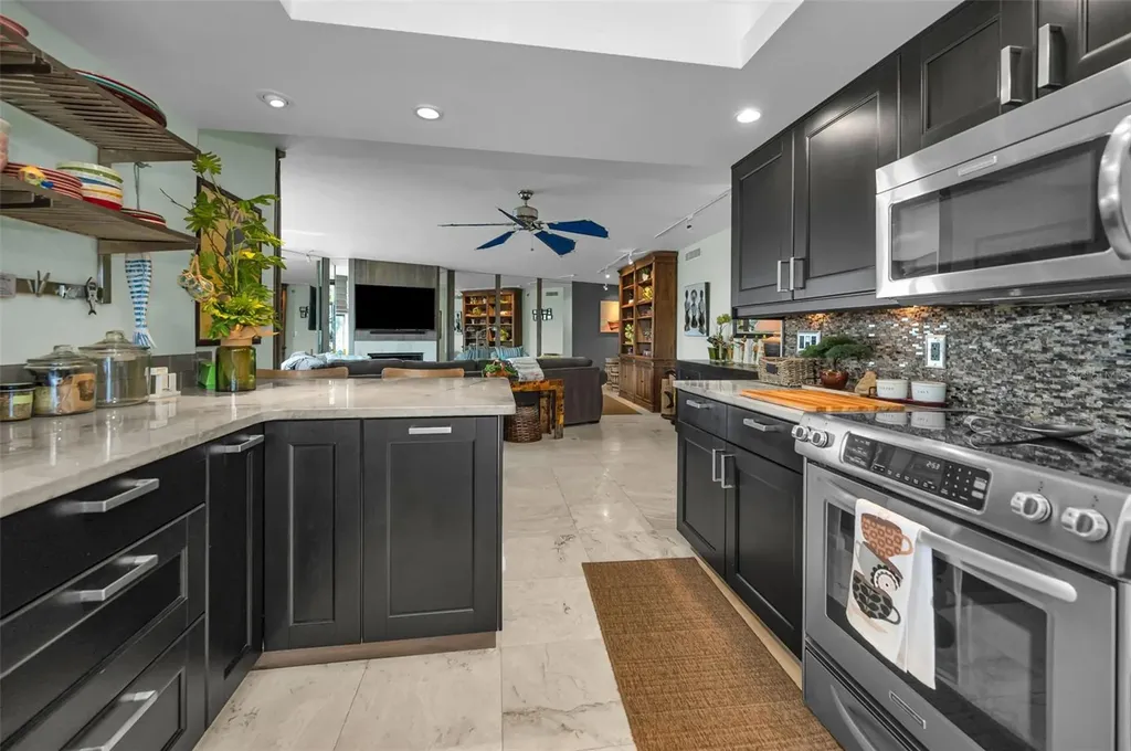 1660 Gulf Boulevard Clearwater Beach FL 33767