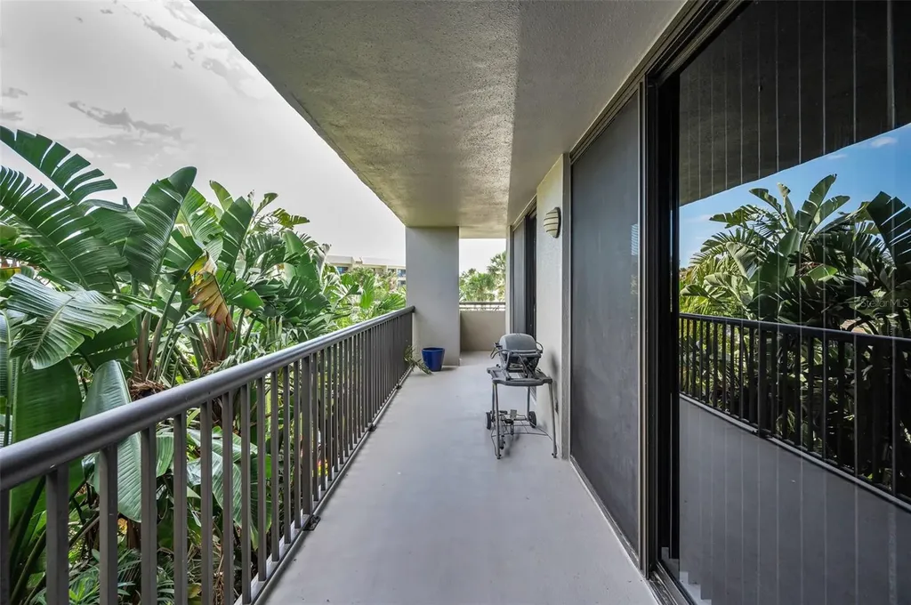 1660 Gulf Boulevard Clearwater Beach FL 33767