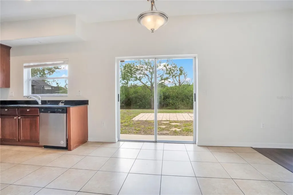 13011 Avalon Crest Court Riverview FL 33579