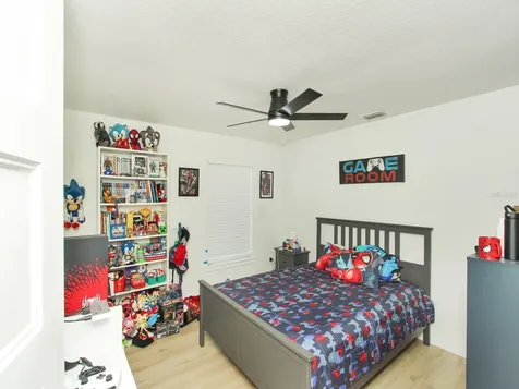7561 Lake Andrea Circle Mount Dora FL 32757
