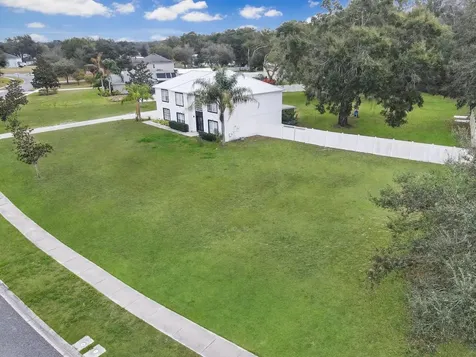 7561 Lake Andrea Circle Mount Dora FL 32757