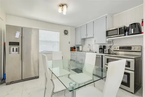 1788 Sylvan Drive Clearwater FL 33755