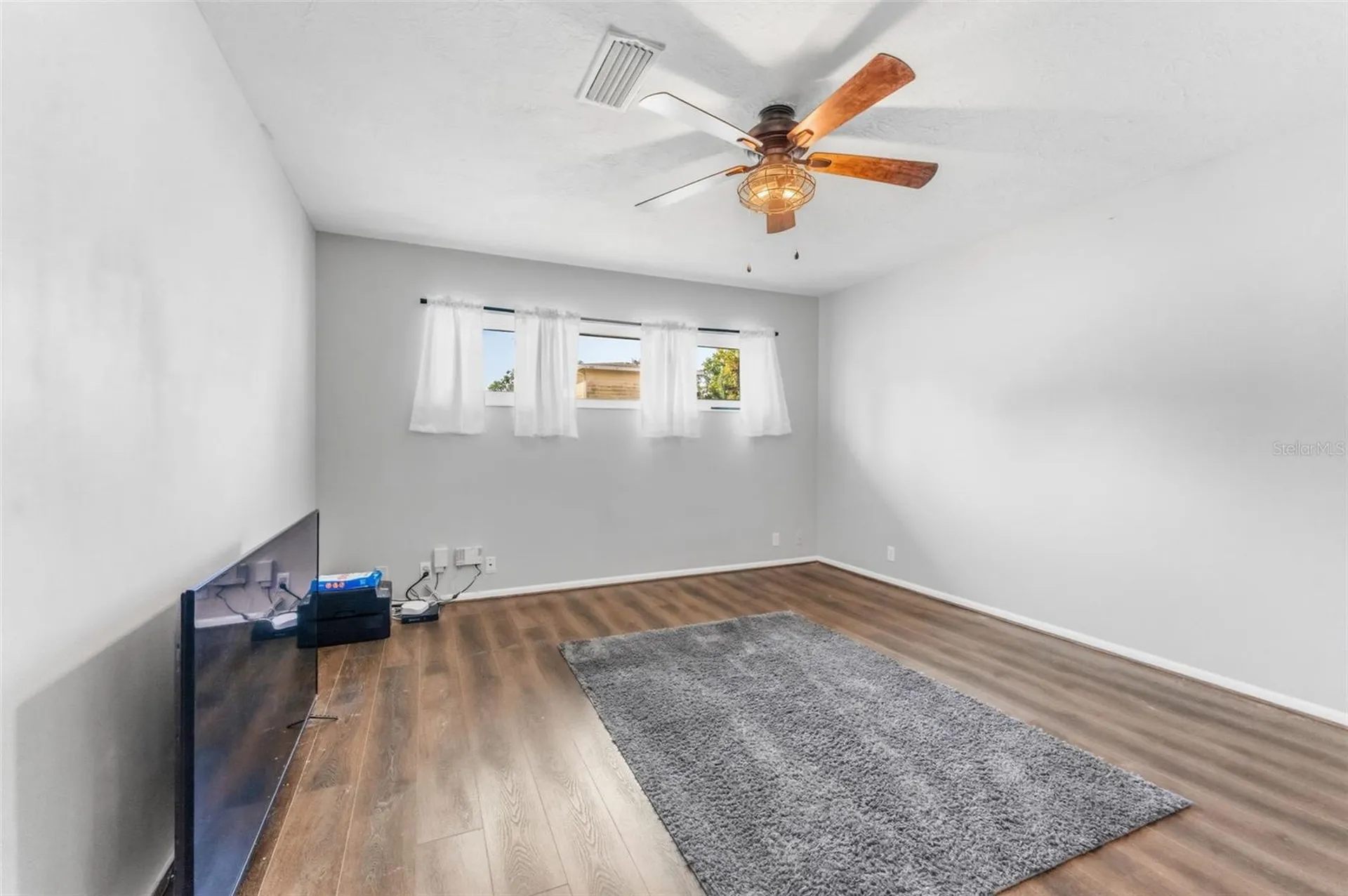 5105 7th Avenue Drive W Bradenton FL 34209