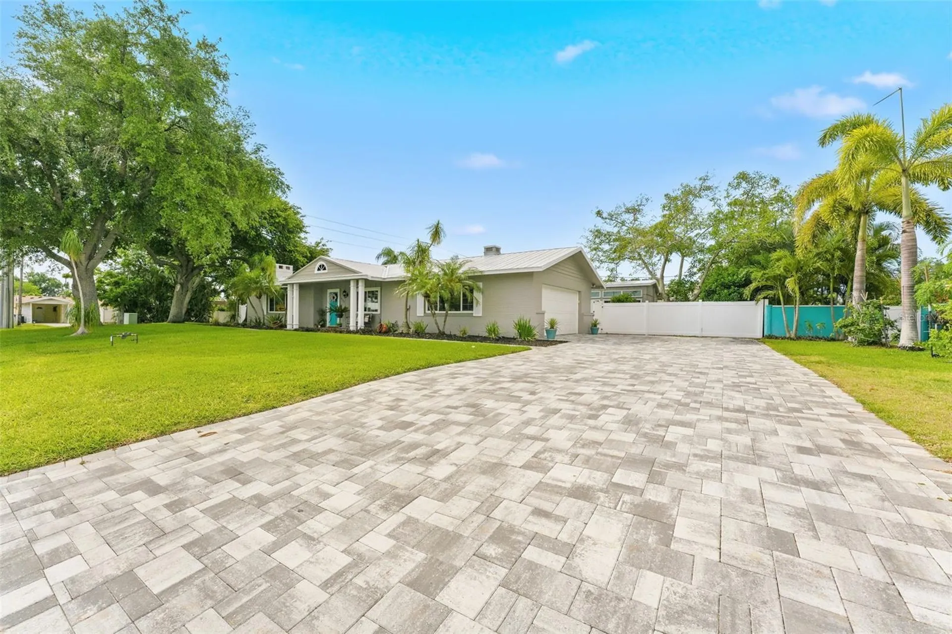 5105 7th Avenue Drive W Bradenton FL 34209