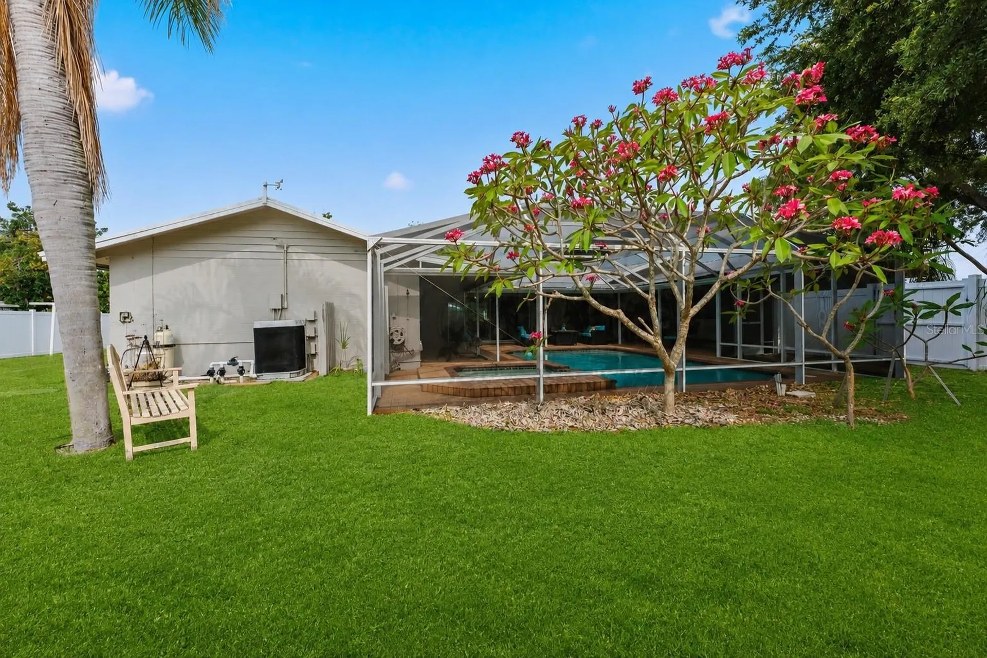 5105 7th Avenue Drive W Bradenton FL 34209