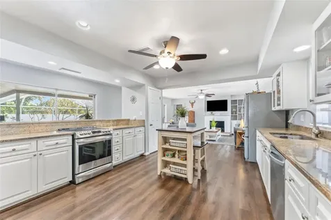 5105 7th Avenue Drive W Bradenton FL 34209