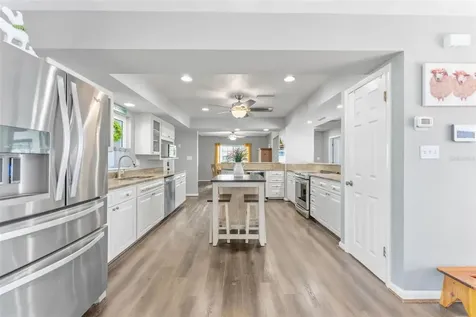 5105 7th Avenue Drive W Bradenton FL 34209