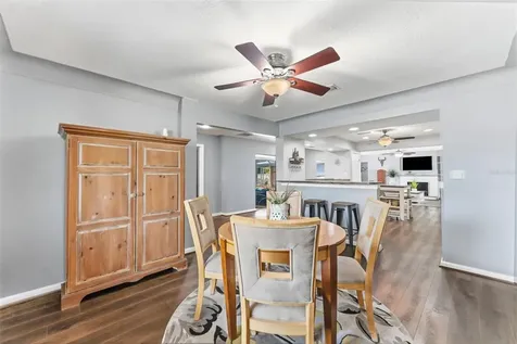 5105 7th Avenue Drive W Bradenton FL 34209