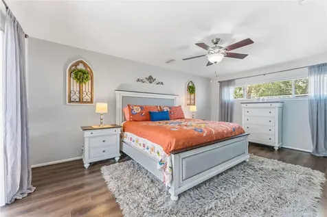 5105 7th Avenue Drive W Bradenton FL 34209