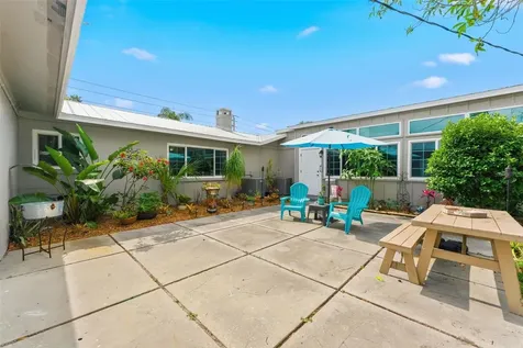 5105 7th Avenue Drive W Bradenton FL 34209