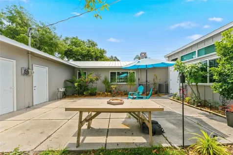 5105 7th Avenue Drive W Bradenton FL 34209