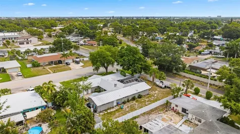 5105 7th Avenue Drive W Bradenton FL 34209