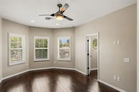 276 W Bay Avenue Longwood FL 32750