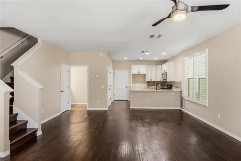 276 W Bay Avenue Longwood FL 32750