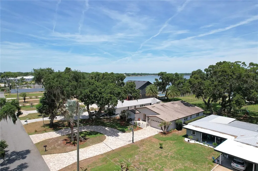 2240 Lake Ariana Boulevard Auburndale FL 33823