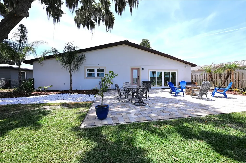 2240 Lake Ariana Boulevard Auburndale FL 33823