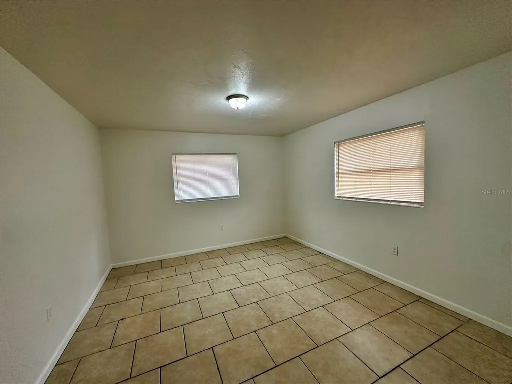 1317 Cambridge Drive Leesburg FL 34748