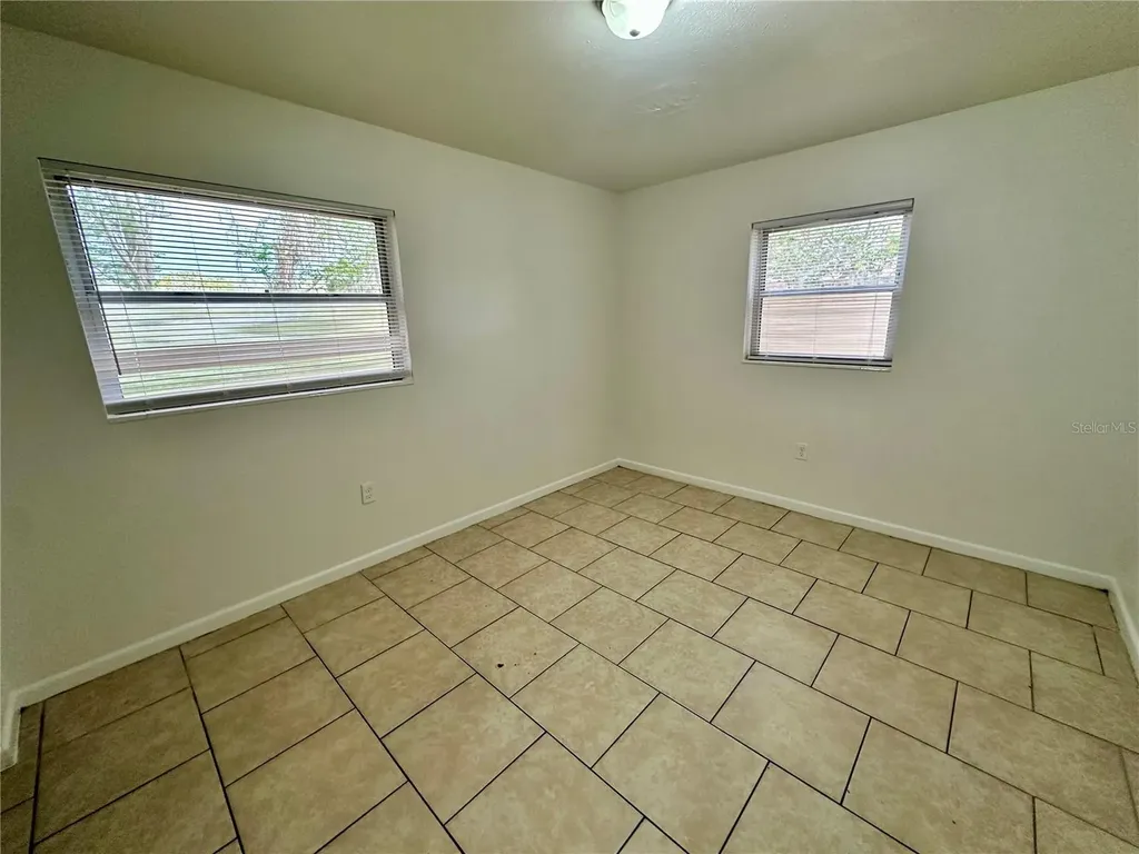 1317 Cambridge Drive Leesburg FL 34748