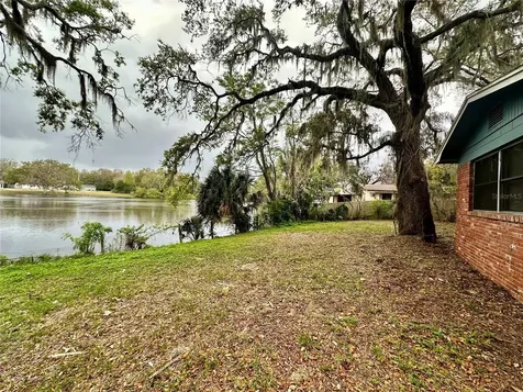 1317 Cambridge Drive Leesburg FL 34748
