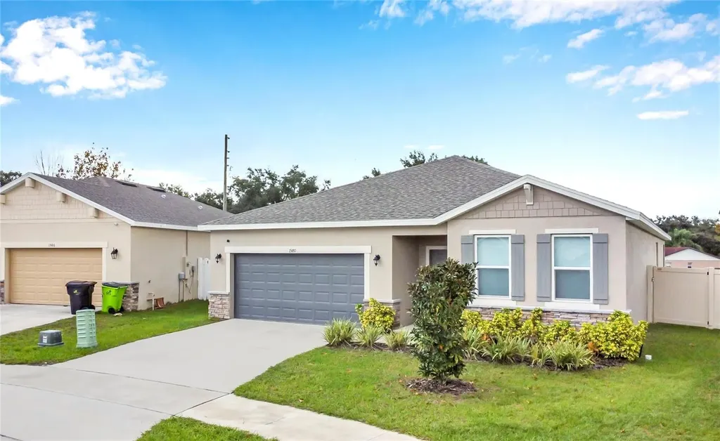 1580 Blue Lagoon Circle Mascotte FL 34753