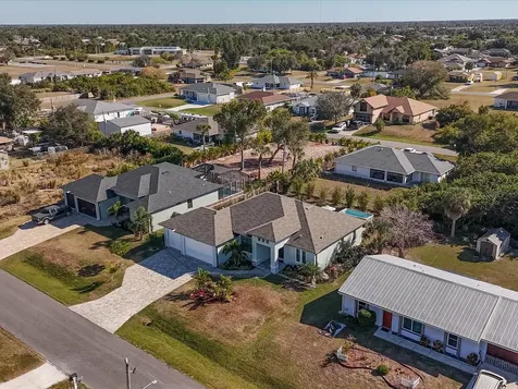 10461 Euston Avenue Englewood FL 34224