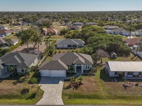 10461 Euston Avenue Englewood FL 34224