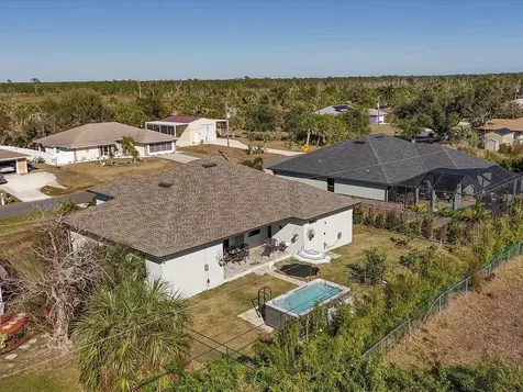 10461 Euston Avenue Englewood FL 34224