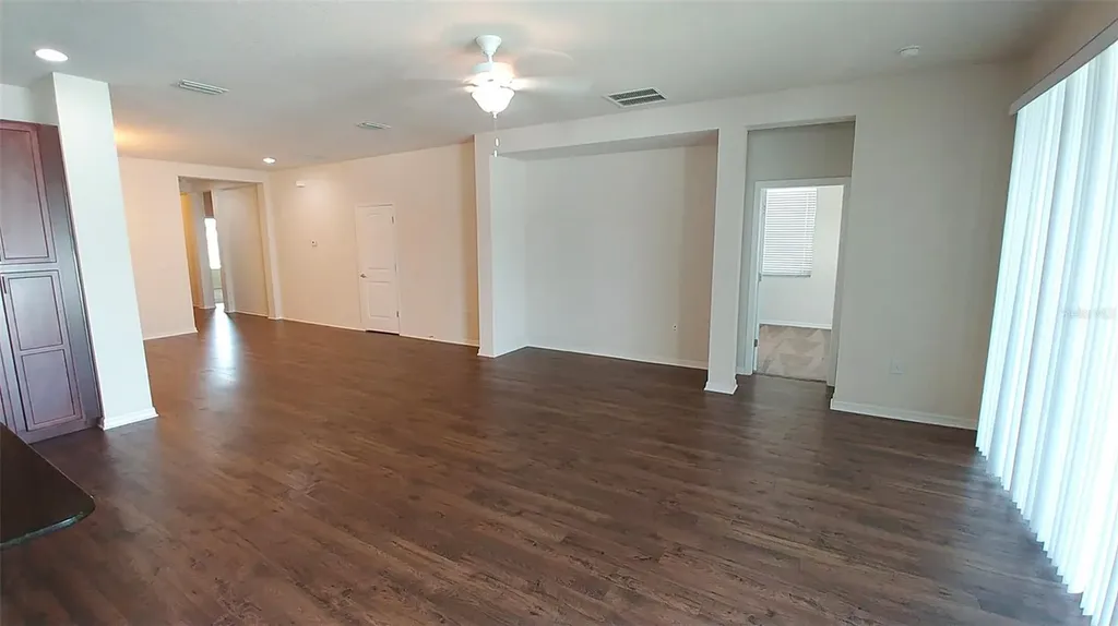 7013 Island Queen Court Sarasota FL 34233