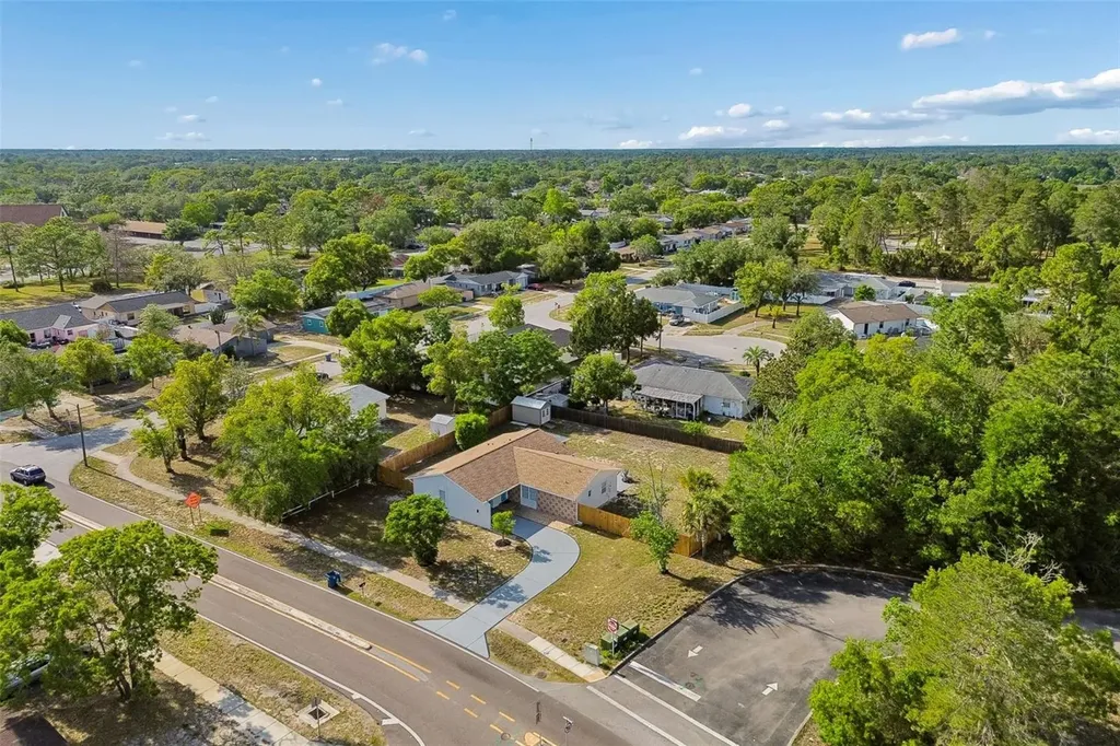 9015 Forest Oaks Boulevard Spring Hill FL 34606