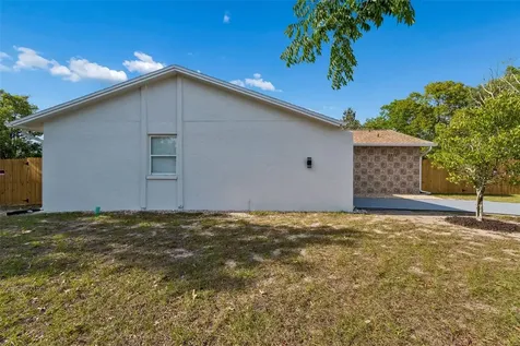 9015 Forest Oaks Boulevard Spring Hill FL 34606
