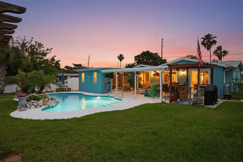 6907 Clark Street Hudson FL 34667