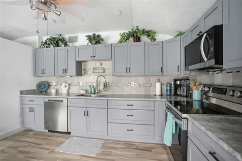 6907 Clark Street Hudson FL 34667