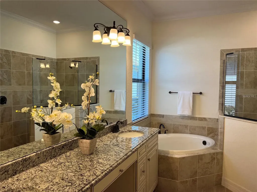 17521 Hickok Belt Loop Bradenton FL 34211