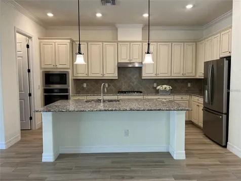 17521 Hickok Belt Loop Bradenton FL 34211