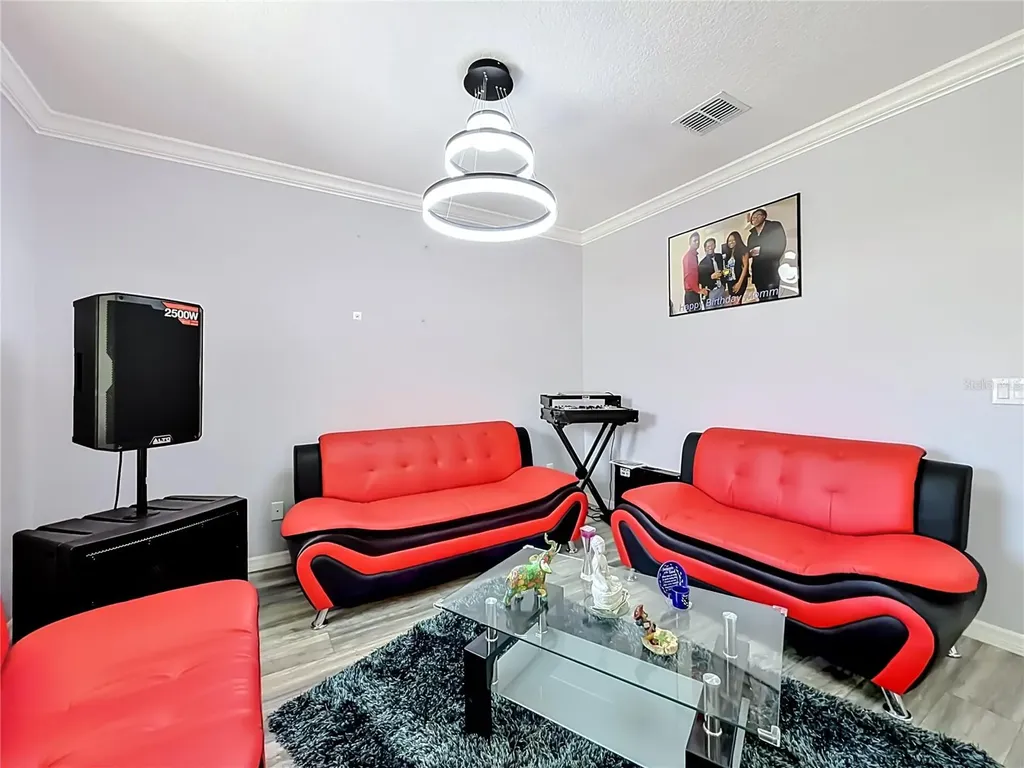 15523 Gemini Drive Mascotte FL 34753