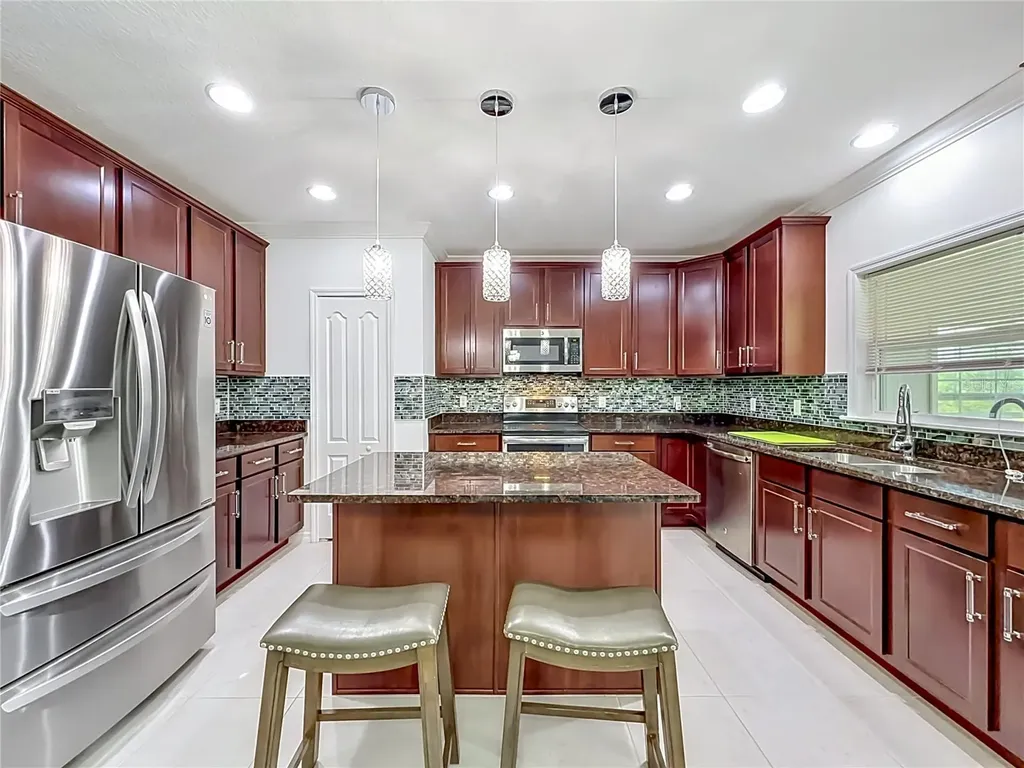 15523 Gemini Drive Mascotte FL 34753