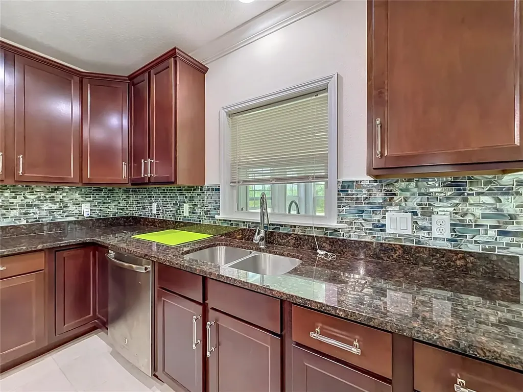 15523 Gemini Drive Mascotte FL 34753