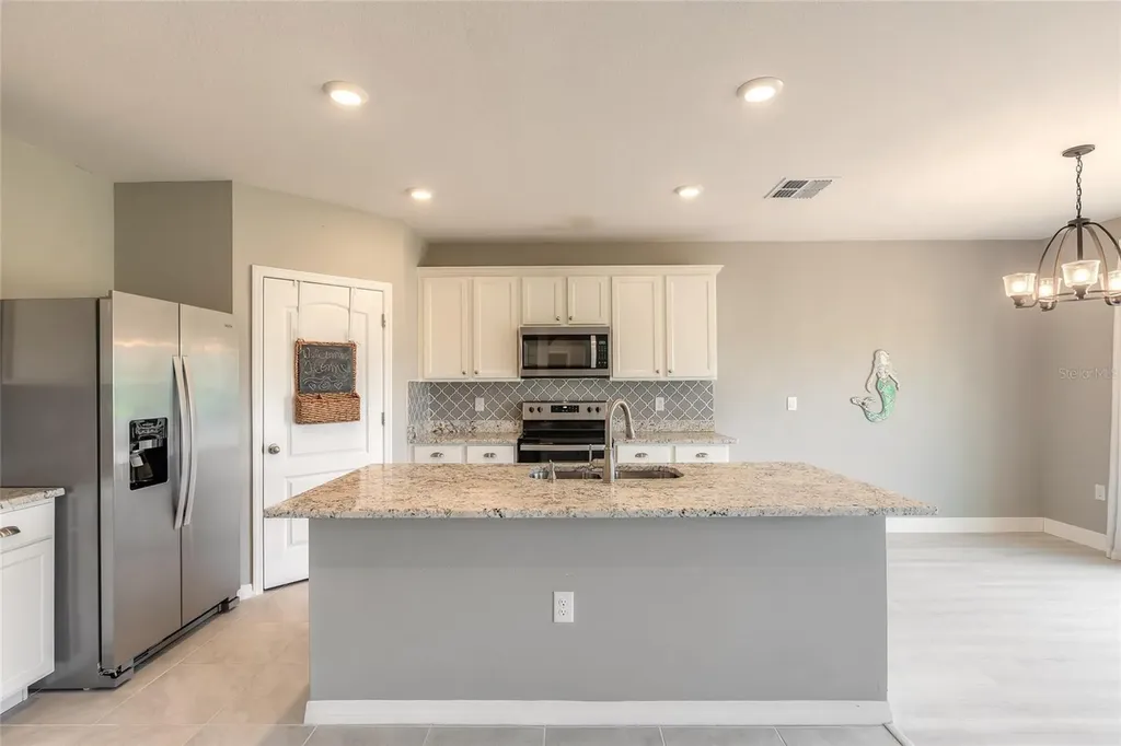 319 Sunset View Drive Edgewater FL 32141
