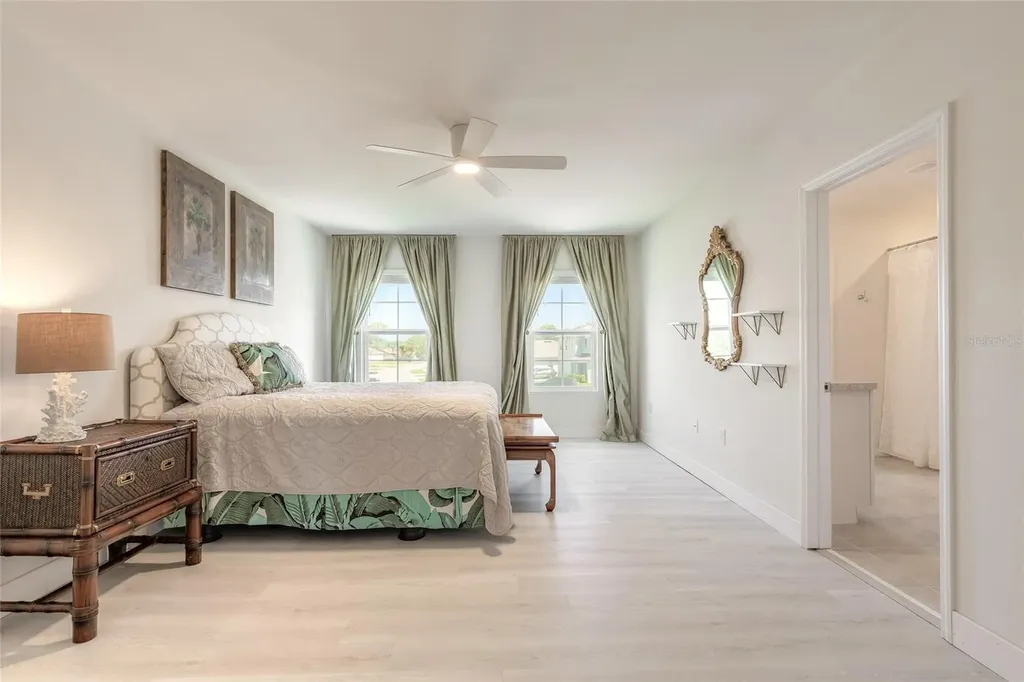 319 Sunset View Drive Edgewater FL 32141