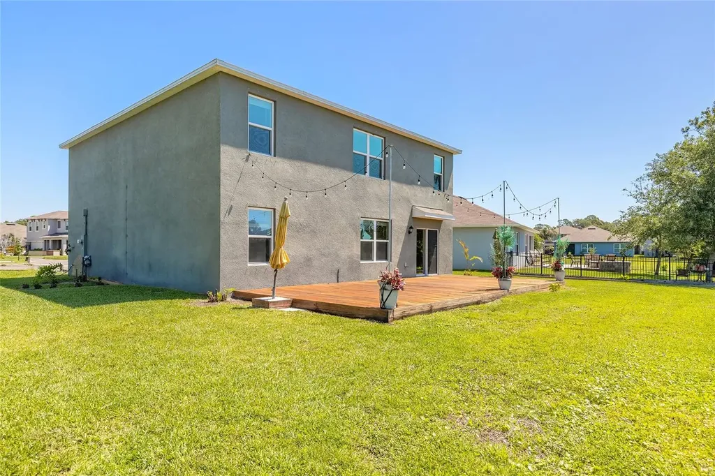 319 Sunset View Drive Edgewater FL 32141