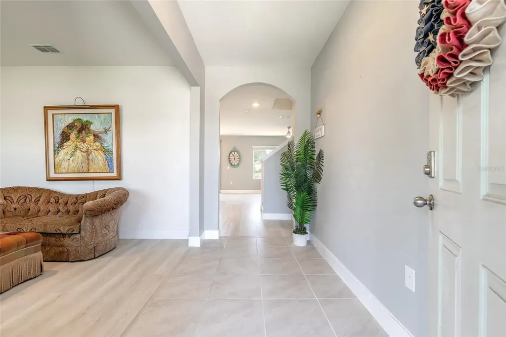 319 Sunset View Drive Edgewater FL 32141
