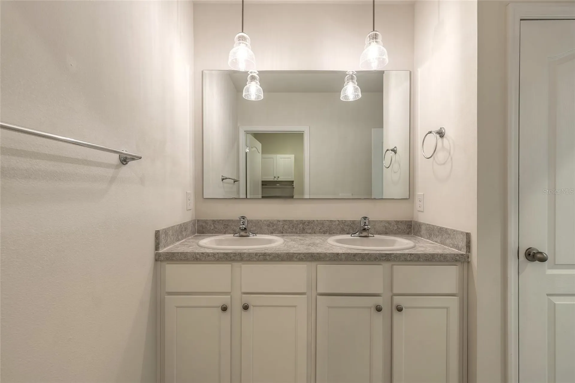 319 Sunset View Drive Edgewater FL 32141