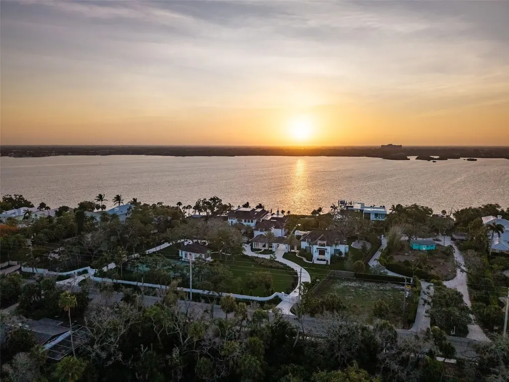 8501 Midnight Pass Road Sarasota FL 34242