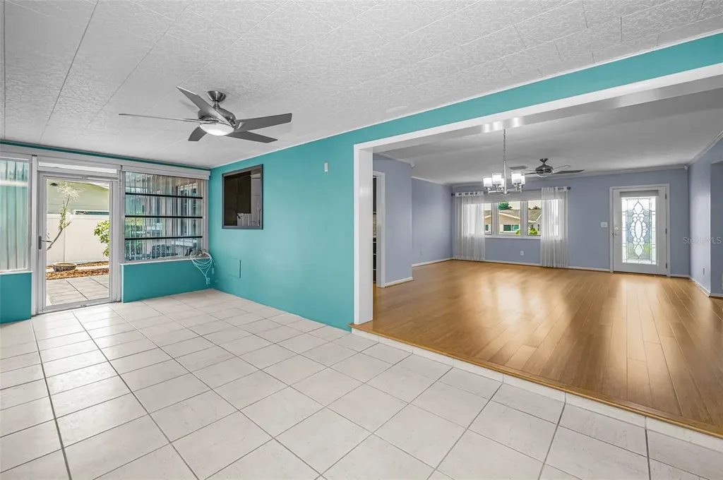 1387 Hill Drive Largo FL 33770